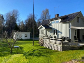 A nice little cottage in Henån